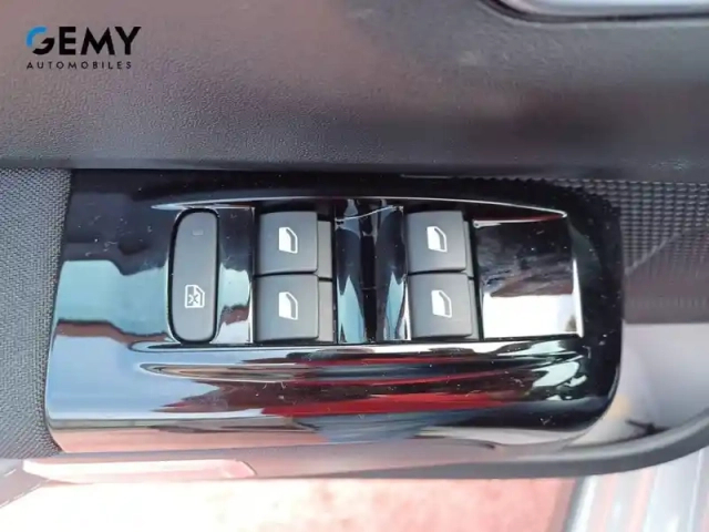 Citroën C3 puretech 110 s&amp;s eat6 — photo 12
