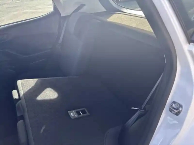 Ford Fiesta 1.0 ecoboost 95ch connect business nav 5p — photo 28