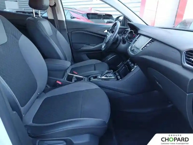 Opel Grandland X hybrid 225 ch bva8 — photo 45
