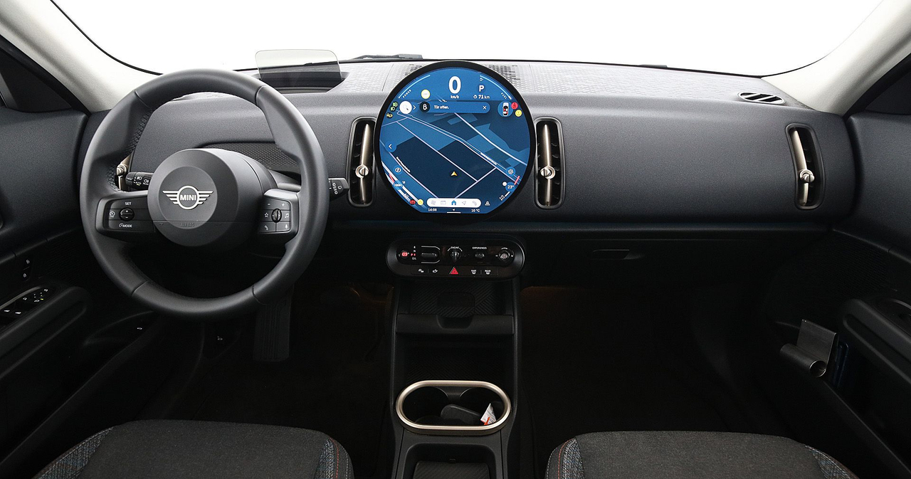 Mini Countryman — photo 16