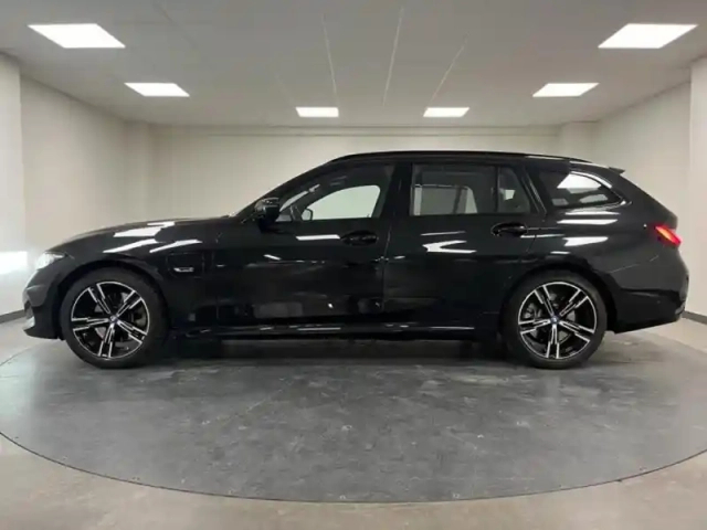 Bmw Serie 3 série 3 touring 320ea xdrive 204ch m sport — photo 6