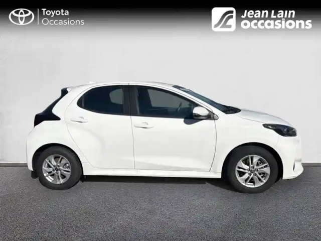 Toyota Yaris hybride 116h — photo 4