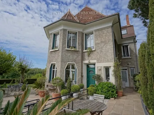 Charmante maison bourgeoise de ville