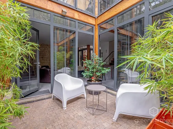 Halles Secrétan - Loft familial 3 chambres avec extérieur