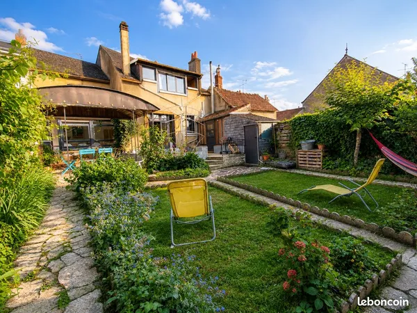 Maison 6 pièces 148 m²