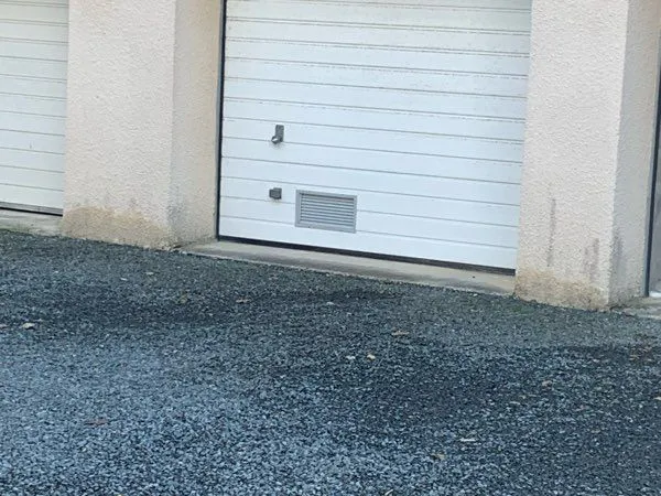 À louer Bayeux Centre-ville grand garage