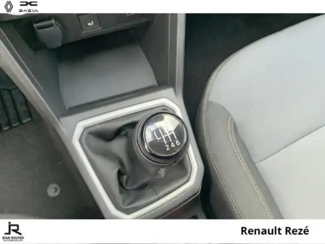 Dacia Jogger 1.0 tce 110ch extreme 7 places -24 — photo 21