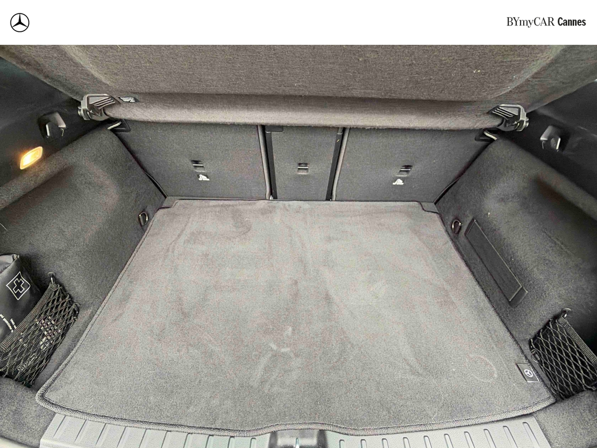 Mercedes EQA 250+ — photo 13
