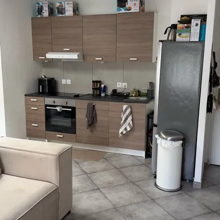 Loue T2 de 45 m2 à Vénissieux centre 720
