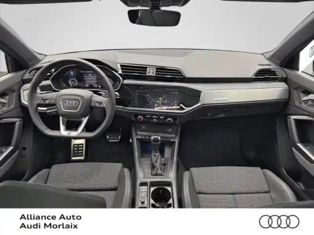 Audi Q3 35 tfsi 150ch s line plus s tronic 7 — photo 6