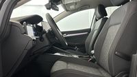 Volkswagen Golf 1.5 eTSI EVO2 116ch VW Edition DSG7 — photo 12