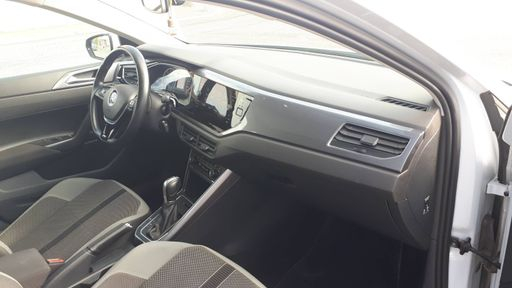 Volkswagen Polo 1 TSI 115 - R-Line – 2018 – 129202 km – Essence – Boîte Automatique — photo 23