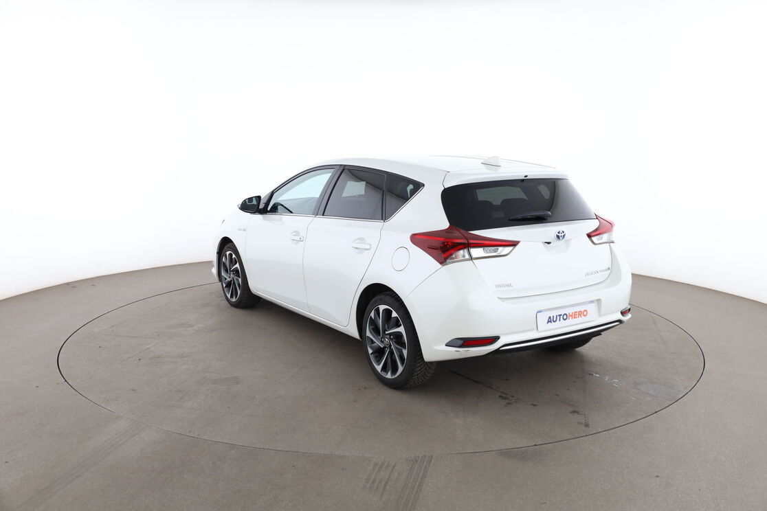 Toyota Auris 1.8 Hybride Design — photo 3