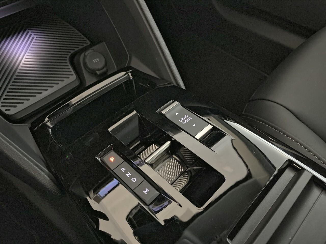 Citroën C4 hybride 145 ch e-dcs6 max — photo 18