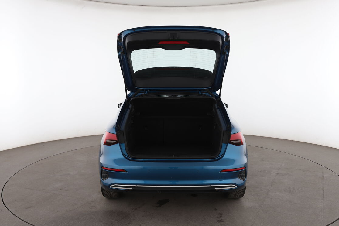 Audi A3 Sportback 30 TDI S Tronic 7 — photo 15