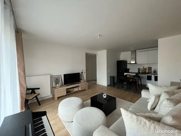 Sous location T2 à Versailles