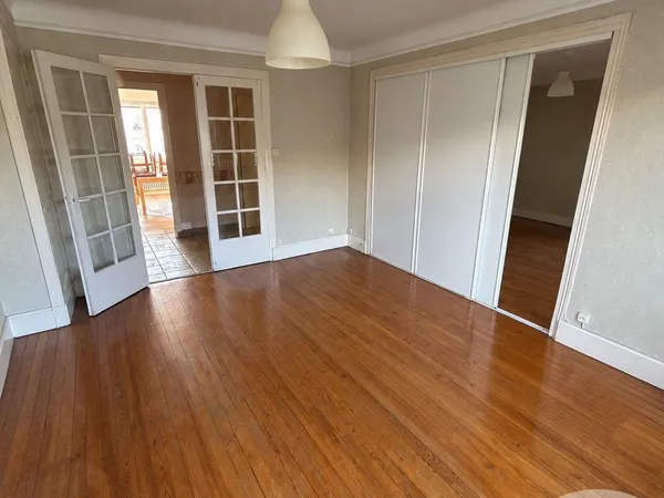 Appartement 3 pièces 82 m²