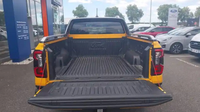 Ford Ranger super cabine 2.0 ecoblue 205 ch s&amp;s bva10 e-4wd — photo 12