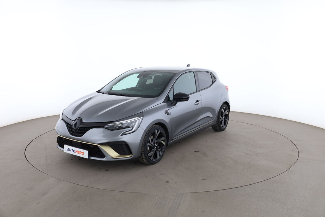 Renault Clio 1.6 E-Tech Hybride Engineered — photo 1