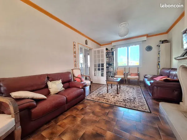 Maison 8 pièces 164 m²