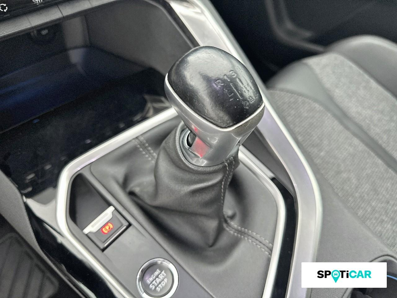 Peugeot 3008 1.2 puretech 130ch s&s allure — photo 14