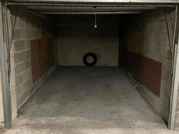 Stationnement Vente Orléans   66€