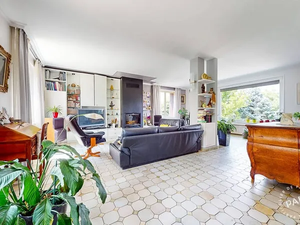 Maison 11 pièces 300 m²
