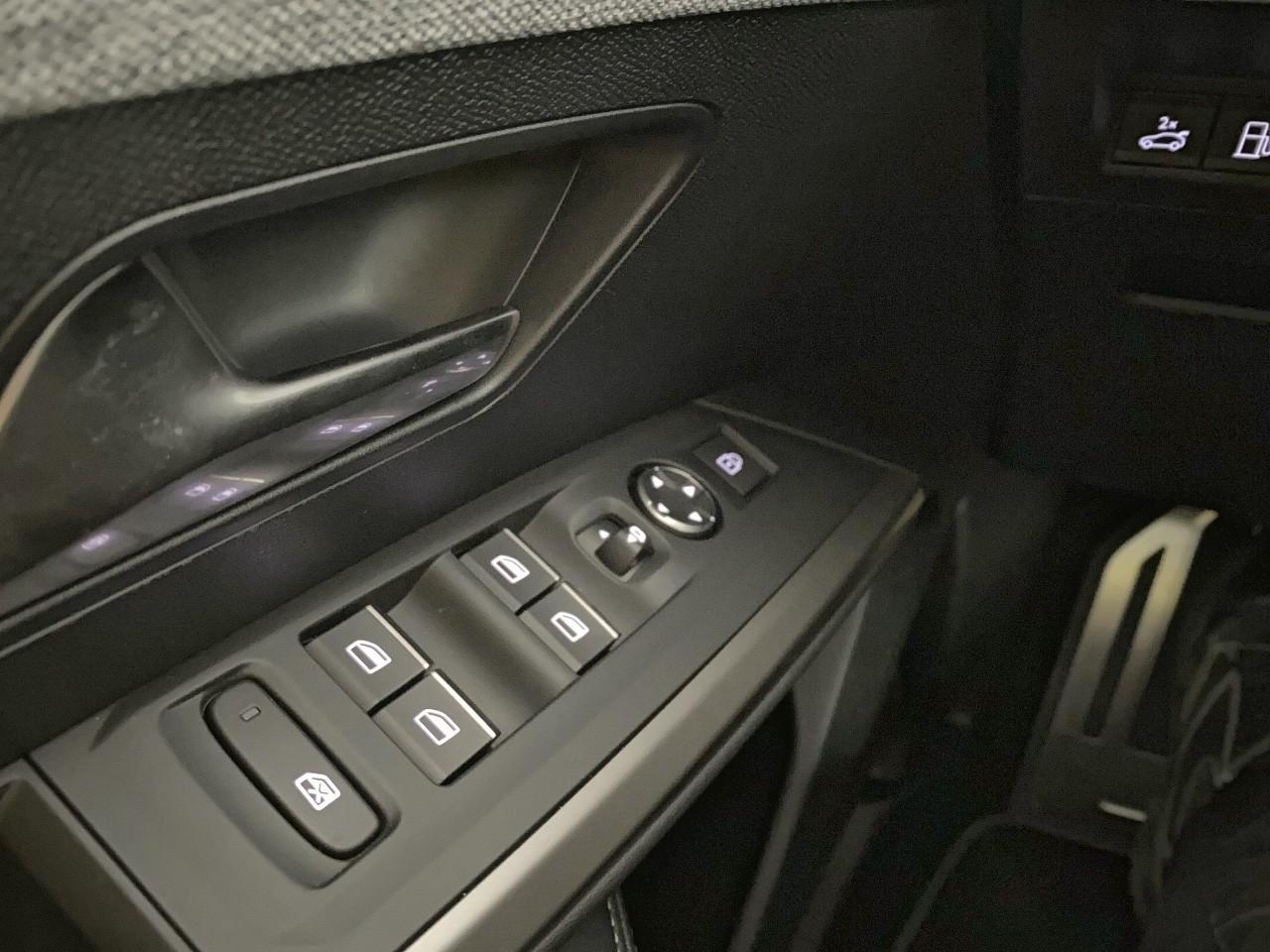 Peugeot 3008 plug-in hybrid 195 e-dcs7 gt — photo 20