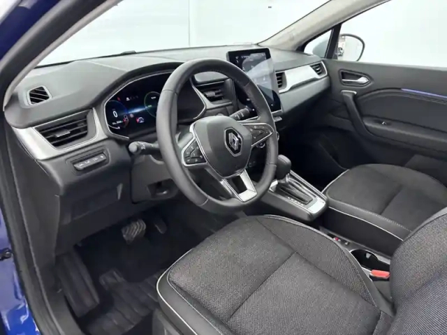 Renault Captur e-tech full hybrid 145 — photo 25
