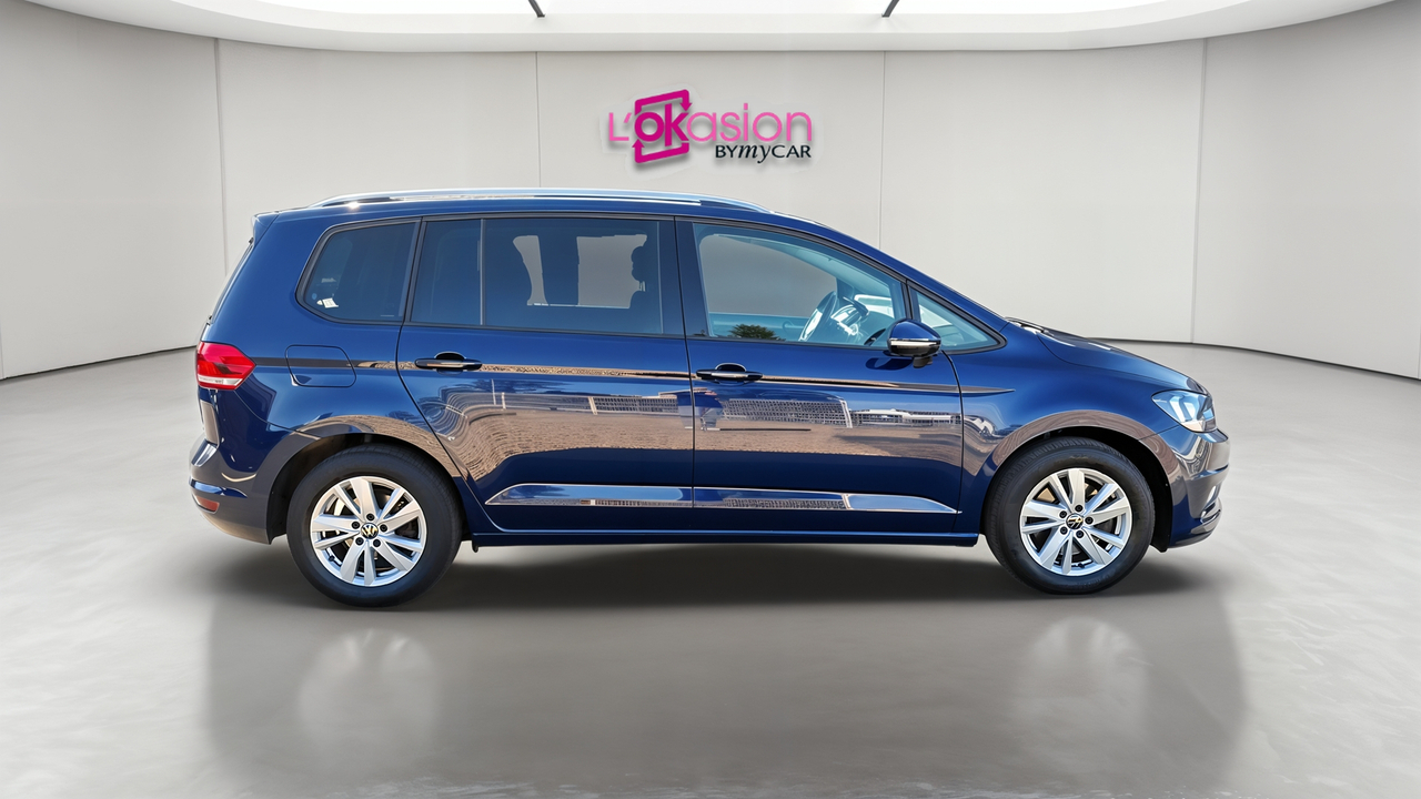 Volkswagen Touran 2.0 TDI 115 DSG7 7pl — photo 6