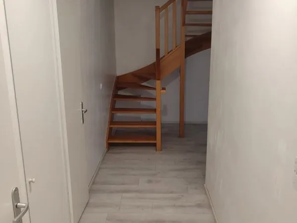 Appartement,F4 duplex 75 m² à 1 minutes de la gare Evry bras de fer