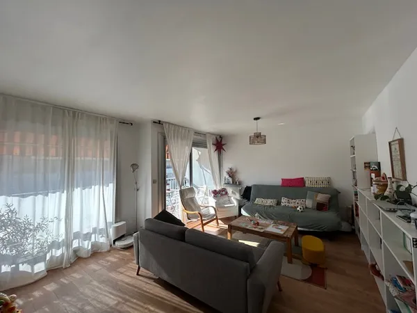 Bel appartement lumineux - 104m² - Villeurbanne centre