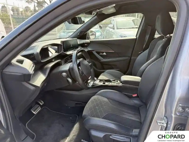 Peugeot 2008 electrique 136 ch — photo 10