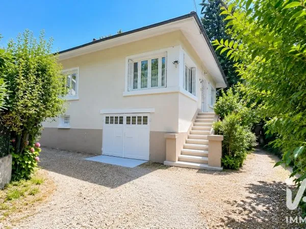 Maison 7 pièces 166 m²