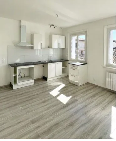 Appartement Location Grisolles 2p 40m² 570€