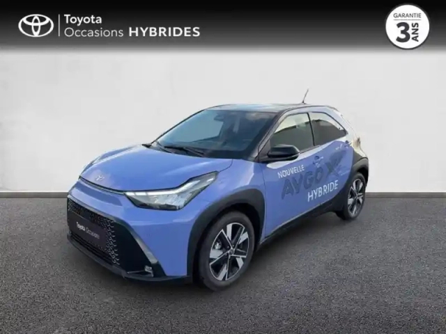 Toyota Aygo X 116h graphic