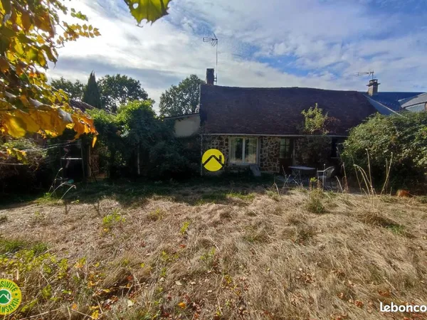 De plain-pied dans hameau paisible