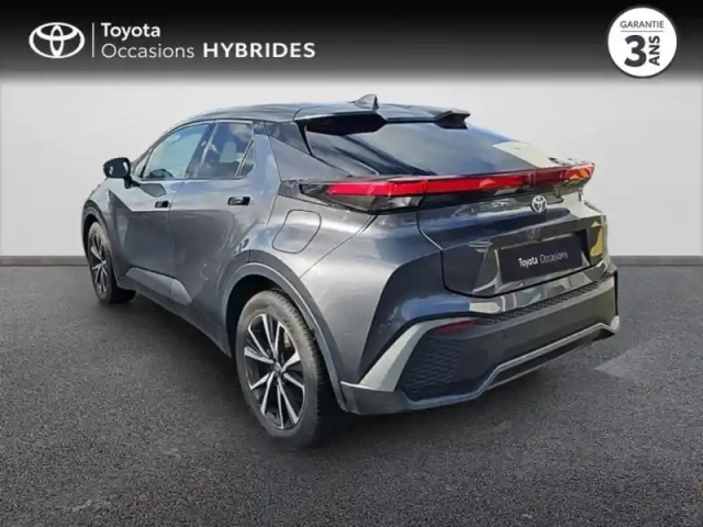 Toyota C-Hr 2.0 hybride rechargeable 225ch design my25 — photo 19