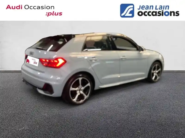 Audi A1 sportback 30 tfsi 110 ch s tronic 7 — photo 5
