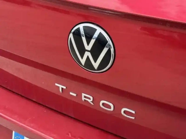 Volkswagen T-Roc 1.5 tsi evo2 150ch r-line dsg7 — photo 8