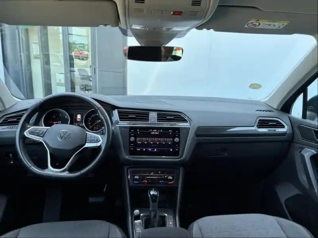 Volkswagen Tiguan 2.0 tdi 150ch life plus dsg7 — photo 29