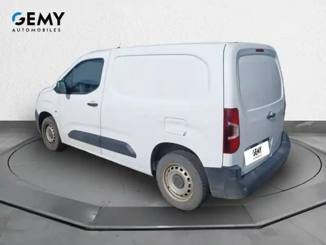 Peugeot Partner fourgon standard 650 kg bluehdi 100 s&amp;s bvm5 — photo 7