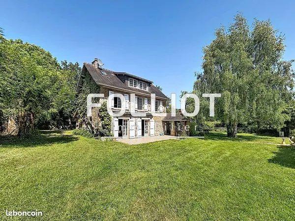 Propriété 7 pièces 119 m²