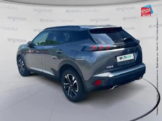 Peugeot 2008 1.2 puretech 130ch s&amp;s allure — photo 8