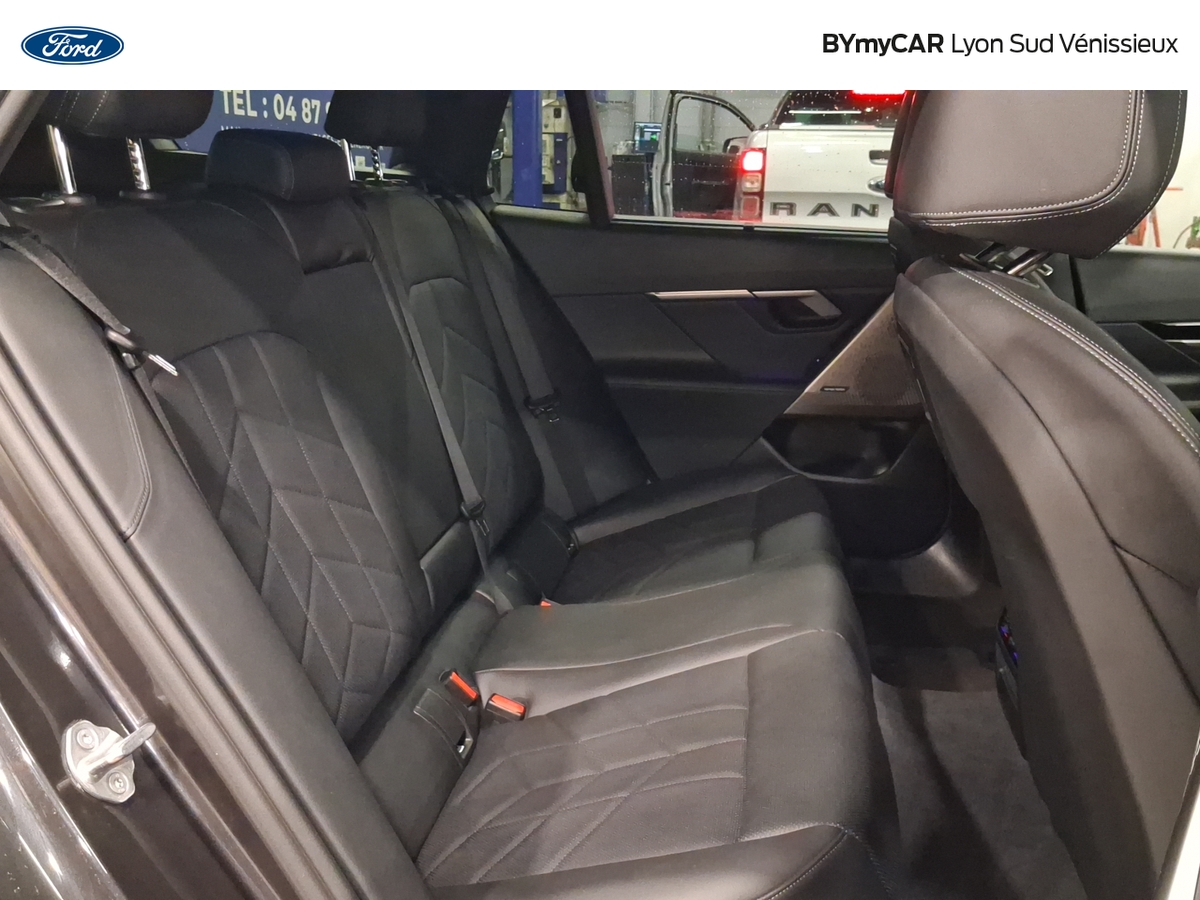 BMW Touring 520d xDrive 197 ch BVA8 — photo 24