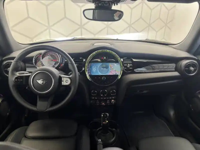 Mini Mini cabriolet cooper 136 ch dkg7 — photo 9