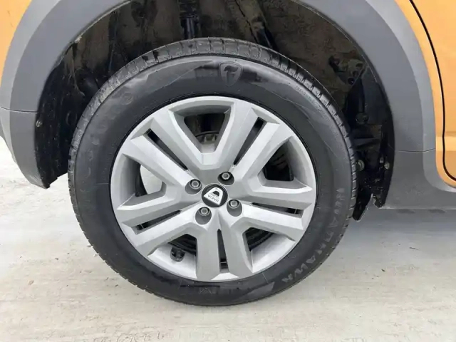 Dacia Sandero eco-g 100 — photo 31