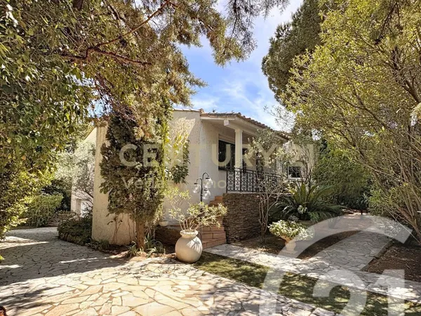 Maison 6 pièces 188 m²