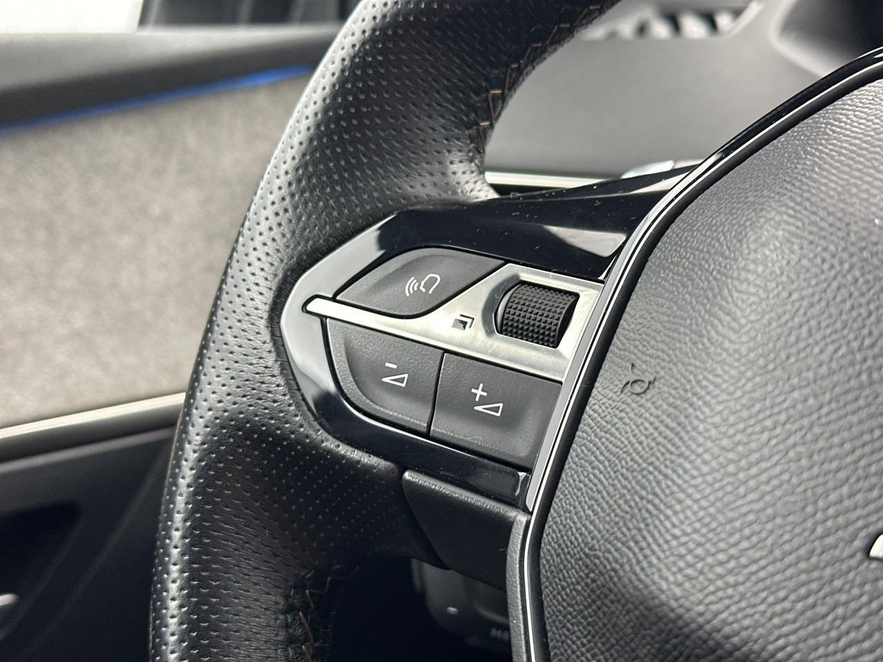 Peugeot 3008 hybrid 225 e-eat8 gt — photo 18