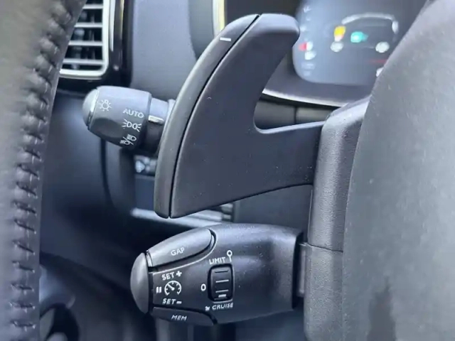 Citroën C5 Aircross hybride 136 e-dcs6 — photo 21